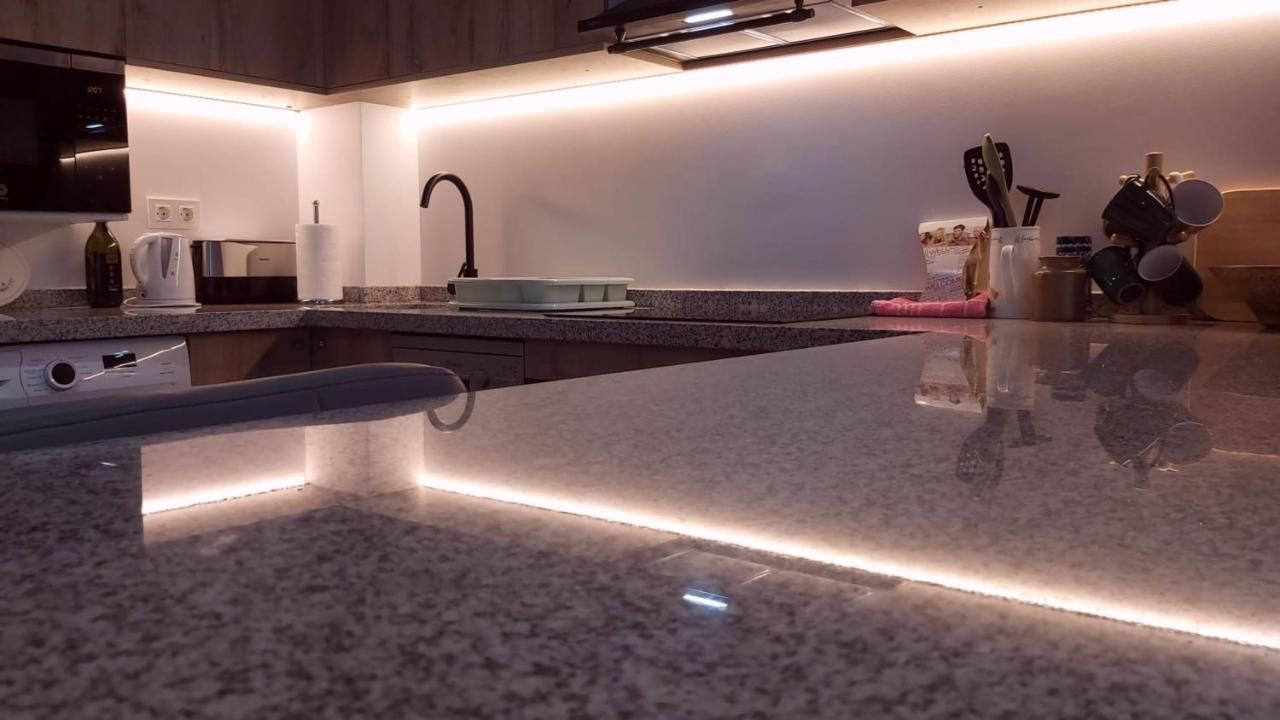Del Parque Flats Urban Adults Luxury Apartment Малага Екстериор снимка